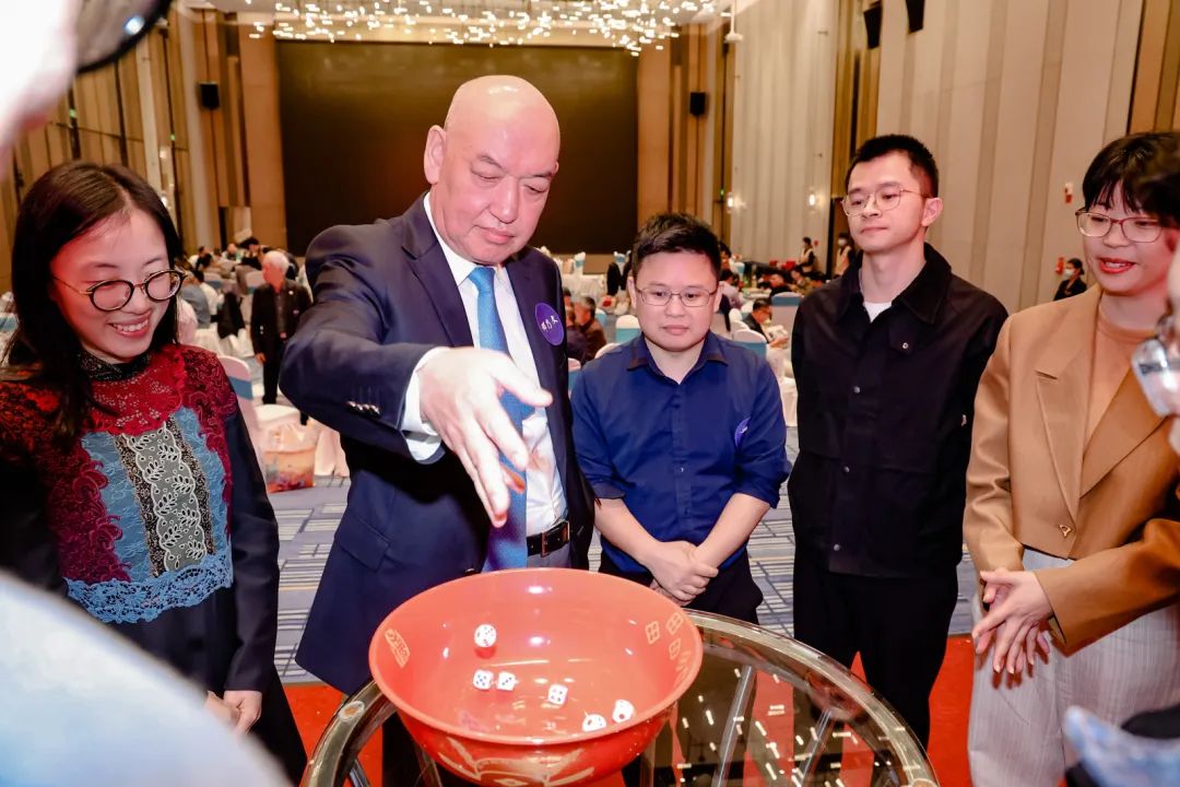 图片 图片