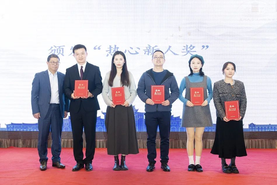 图片 图片